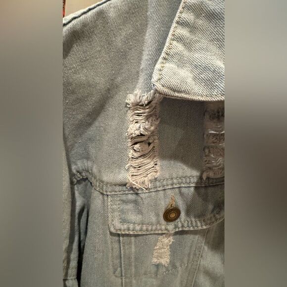 Rosie the Riveter Upcycled Light Wash Denim Embellished Button Up Jacket  Sz M - Picture 7 of 10